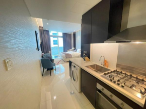 Unmatched luxury perfectly located next to Dubai Mall and Burj Khalifa